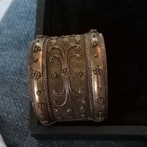 Ornate Floral Engraved Wide Metal Cuff Bracelet - Antique Silver Tone
